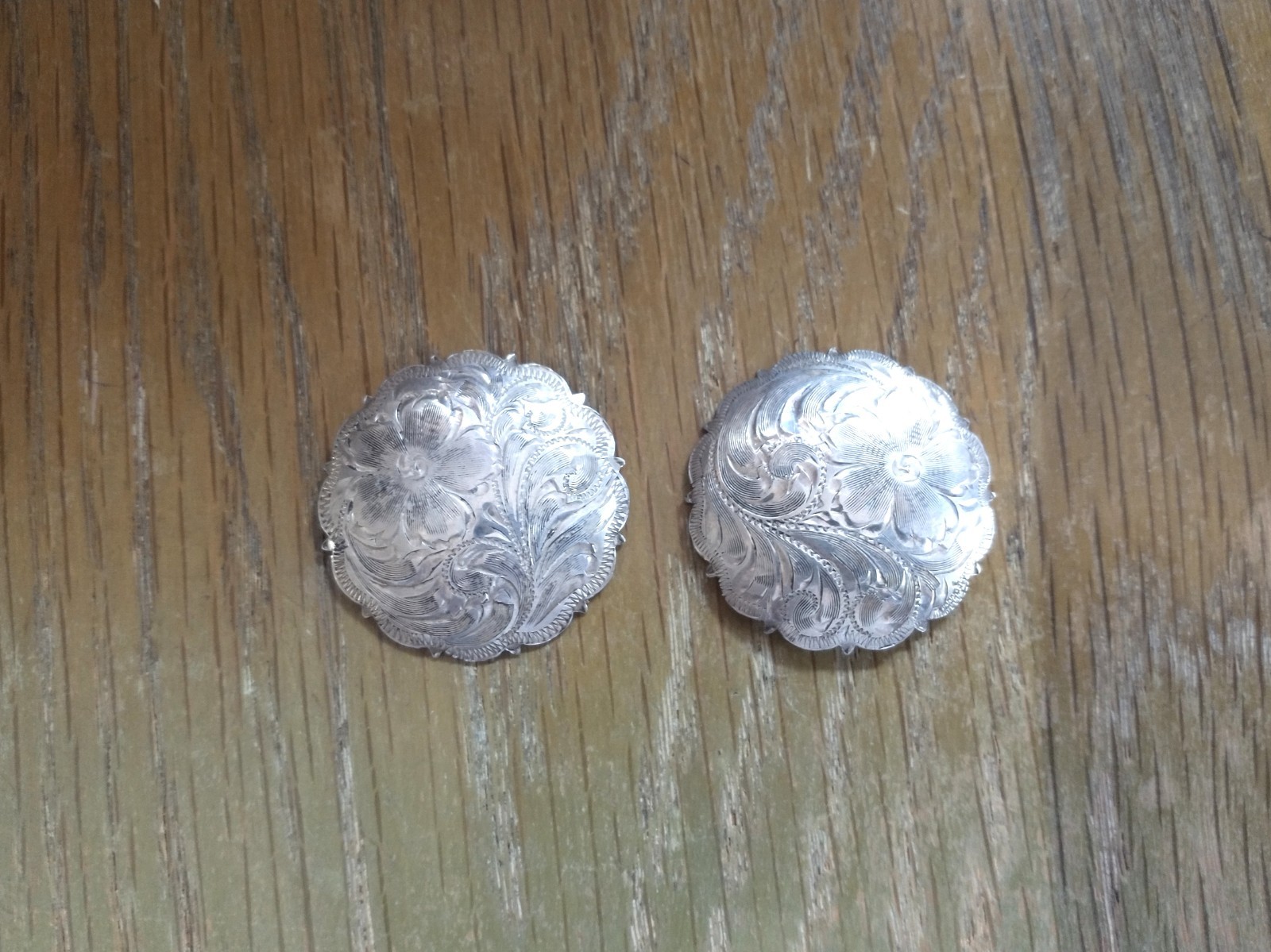 Vintage Sterling Silver Chicago Screw Conchos for Western Show Bridle Headstall Vintage Sterling Silver Chicago Screw Conchos for Western Show Bridle Headstall