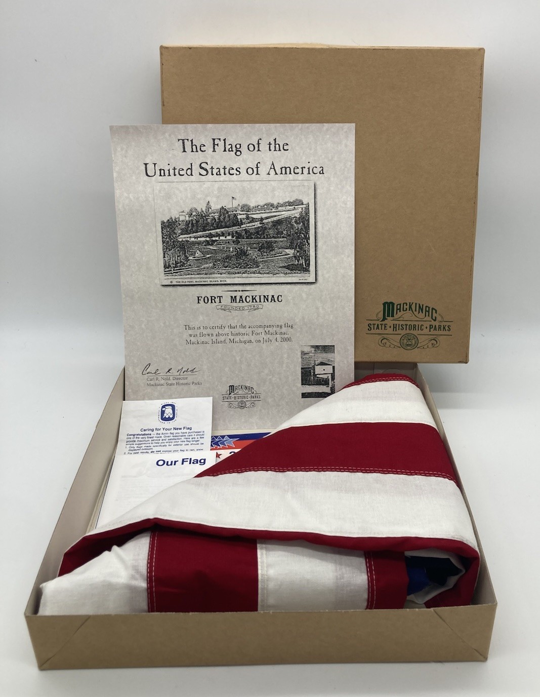 VTG American Flag Flown July 4, 2000 At Fort Mackinac MI 3’x5’ Box & Certificate VTG American Flag Flown July 4, 2000 At Fort Mackinac MI 3’x5’ Box & Certificate