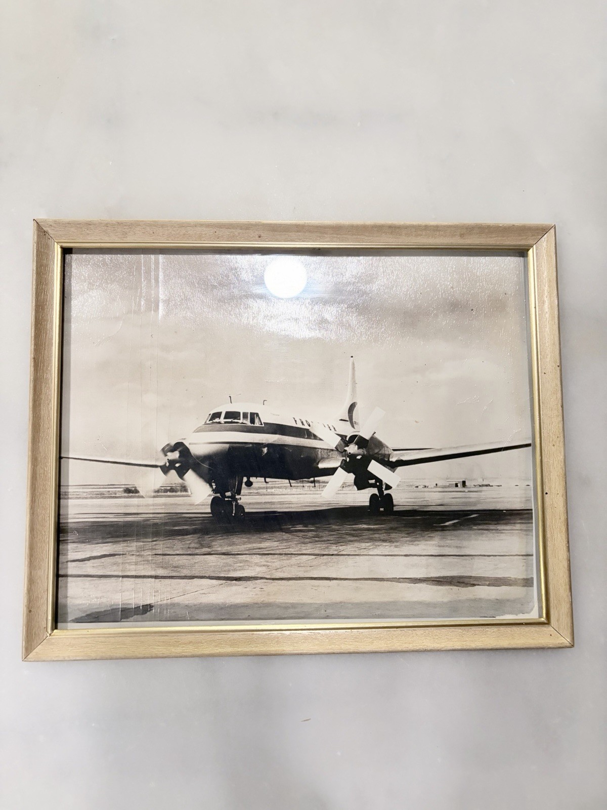 Vintage 1959-63 Frontier Airlines Convair CV-340 Photo James W Velgos Denver Vintage 1959-63 Frontier Airlines Convair CV-340 Photo James W Velgos Denver