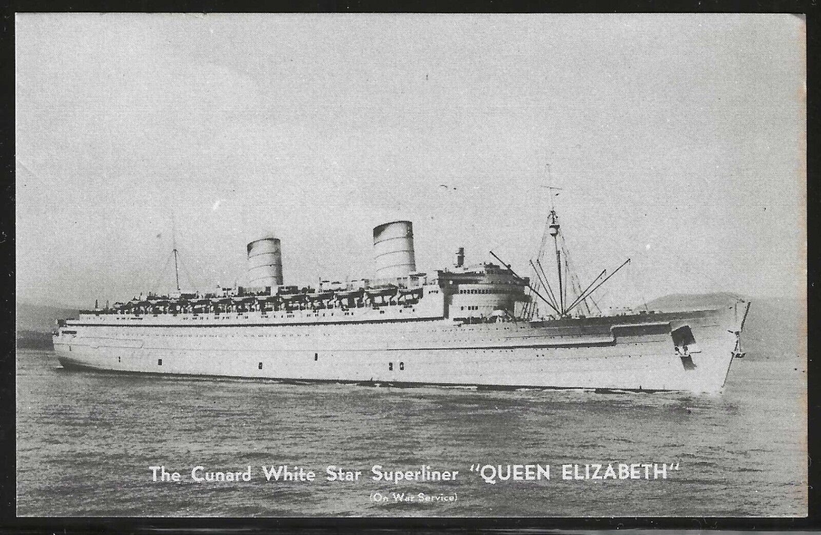 The Cunard White Star Superliner Queen Elizabeth,  Early Postcard, Unused