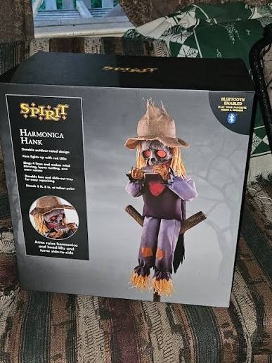 [05020649] Spirit 5 Ft 8 In Harmonica Hank Animatronic Halloween Bluetooth Prop