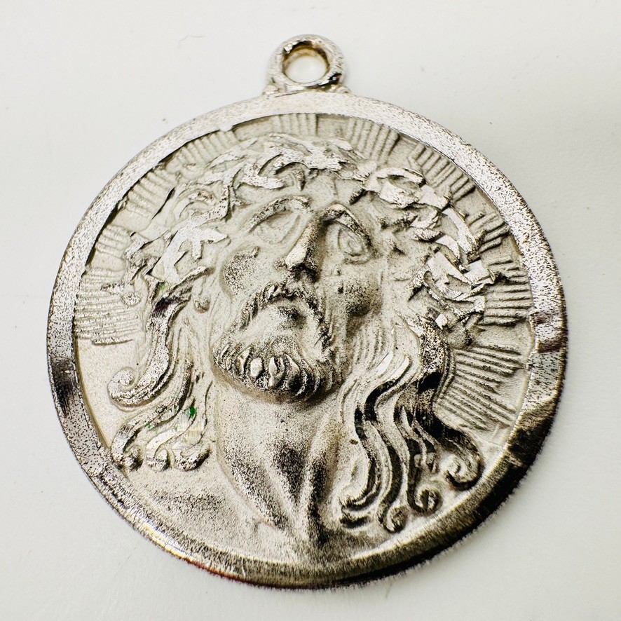 Vintage Theda Sterling Silver Jesus Christ Crown of Thorns Religious Medal 10.23 Vintage Theda Sterling Silver Jesus Christ Crown of Thorns Religious Medal 10.23
