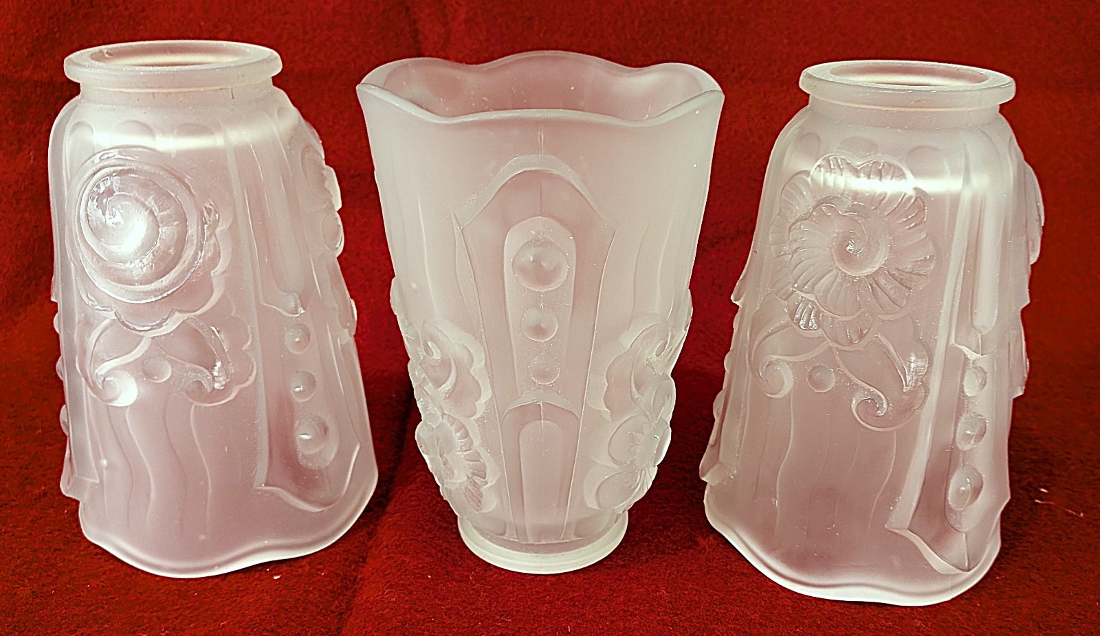 3 Rare Vintage French Art Deco Sabino Style Floral Molded Frosted Glass Shades 3 Rare Vintage French Art Deco Sabino Style Floral Molded Frosted Glass Shades