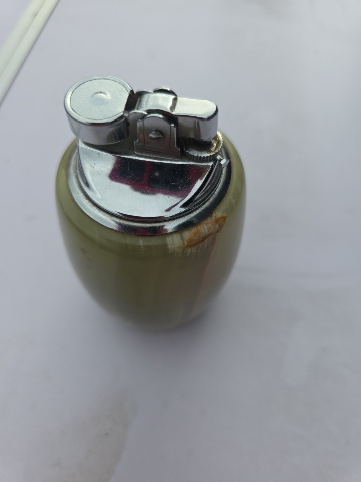 Rare Vintage ONYX Cigarette Table Lighter BEAUTIFUL Rare Vintage ONYX Cigarette Table Lighter BEAUTIFUL