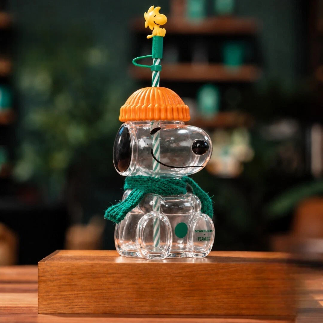 SO HOT 2026 The Snoopy x Starbucks Glass Cold Cup (Check Note) SO HOT 2026 The Snoopy x Starbucks Glass Cold Cup (Check Note)