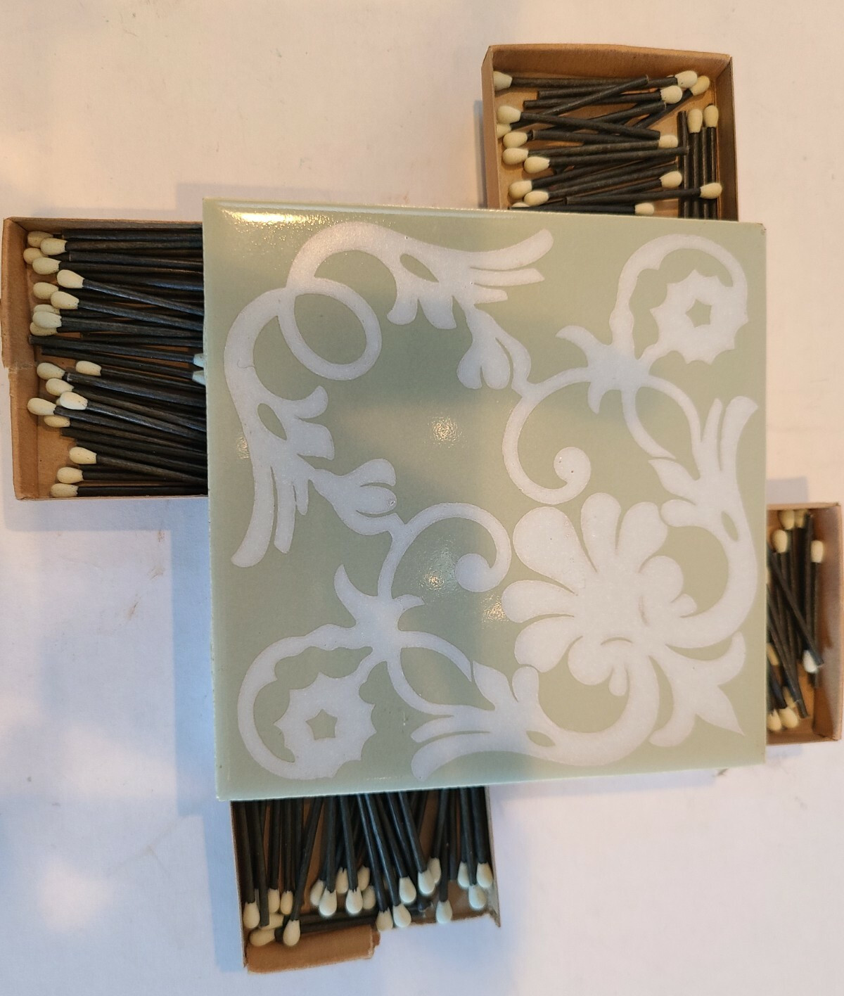 Vtg Mexican Ceramic MCM Tile Match Book Holder Green White Cottage Core Vtg Mexican Ceramic MCM Tile Match Book Holder Green White Cottage Core