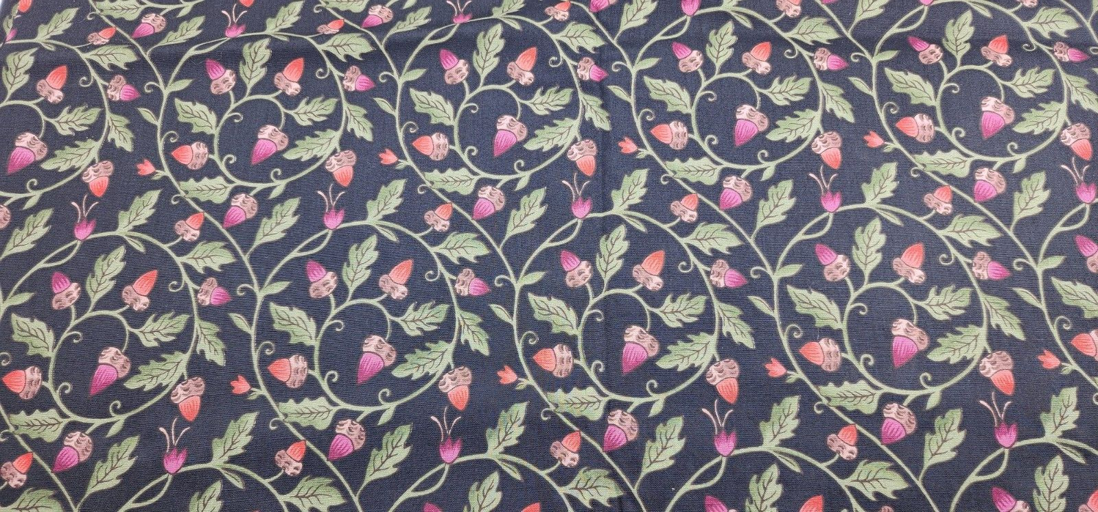 Vintage 2001 Fabric * Floral * 100% Cotton- 43" x 73" Folk Americana P&B textile Vintage 2001 Fabric * Floral * 100% Cotton- 43" x 73" Folk Americana P&B textile