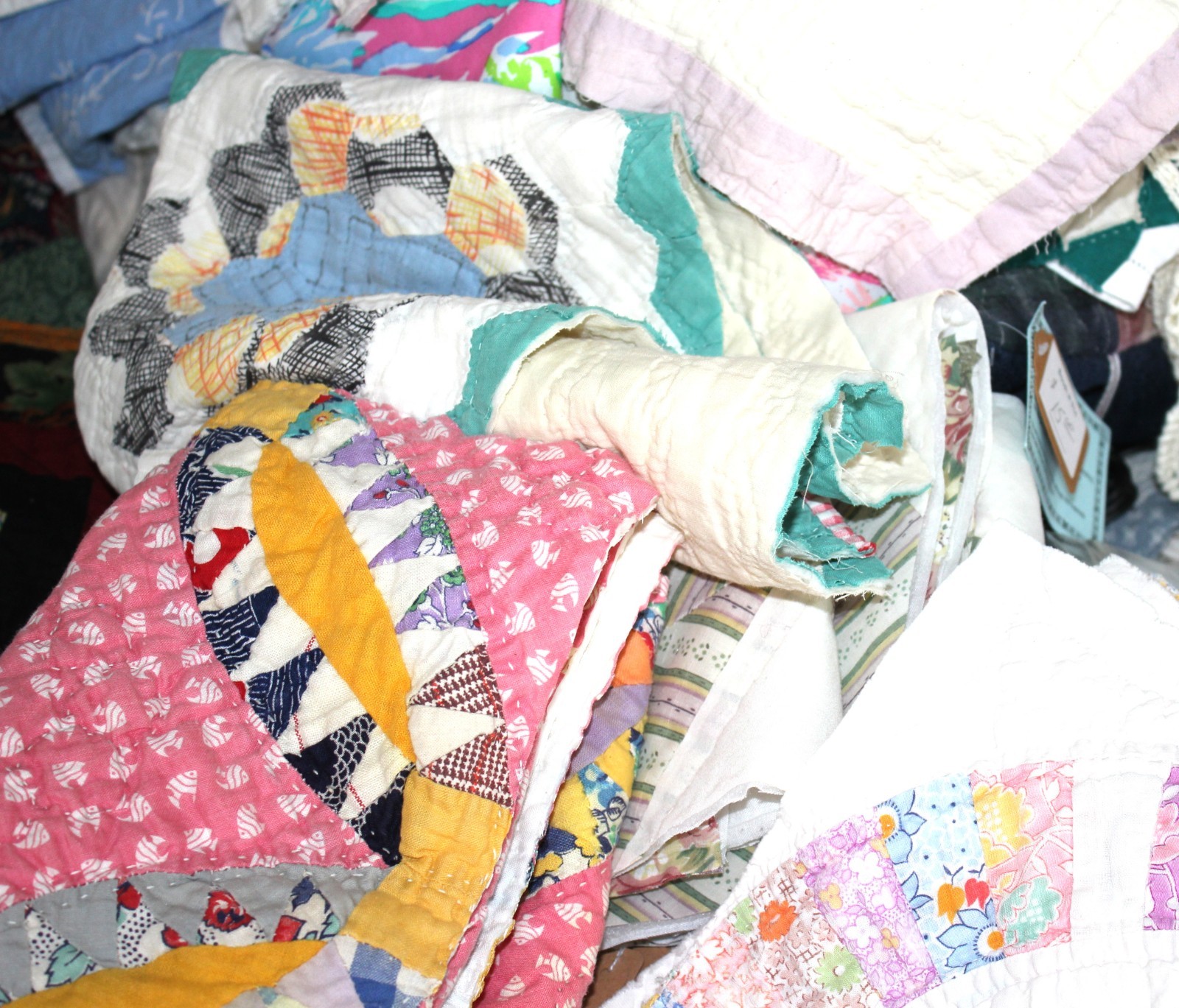 Vintage Cutter Quilt Pieces Junk Journal Slow Stitch Grab Bag One Half Pound Vintage Cutter Quilt Pieces Junk Journal Slow Stitch Grab Bag One Half Pound