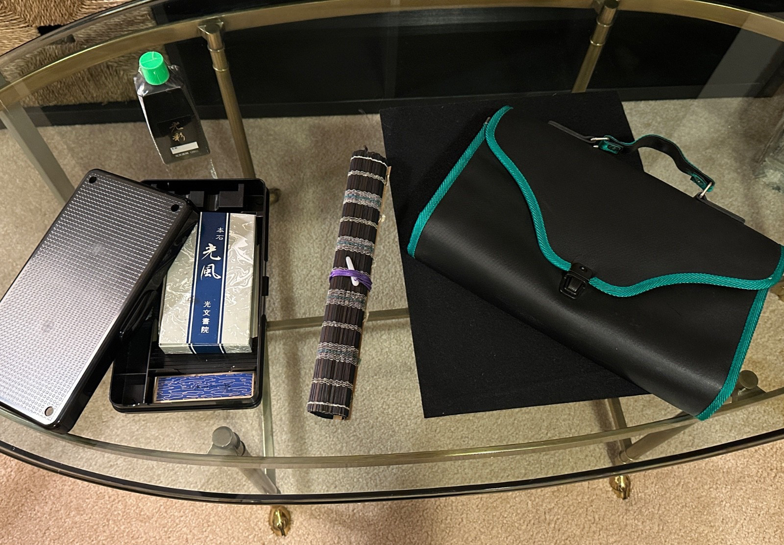 Japanese Calligraphy Set in Excellent Condition (Brushes, Ink Stone, Ink, more) Japanese Calligraphy Set in Excellent Condition (Brushes, Ink Stone, Ink, more)