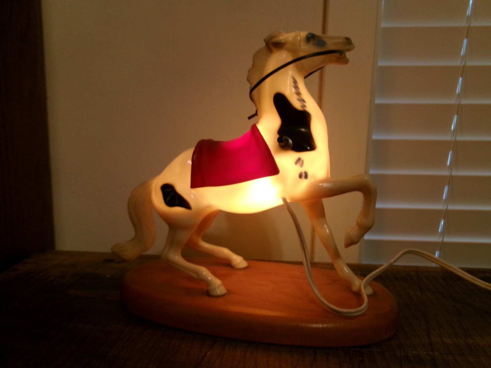 Hartland Horse - RARE Original 1950-1960's Nightlight WORKS Hartland Horse - RARE Original 1950-1960's Nightlight WORKS
