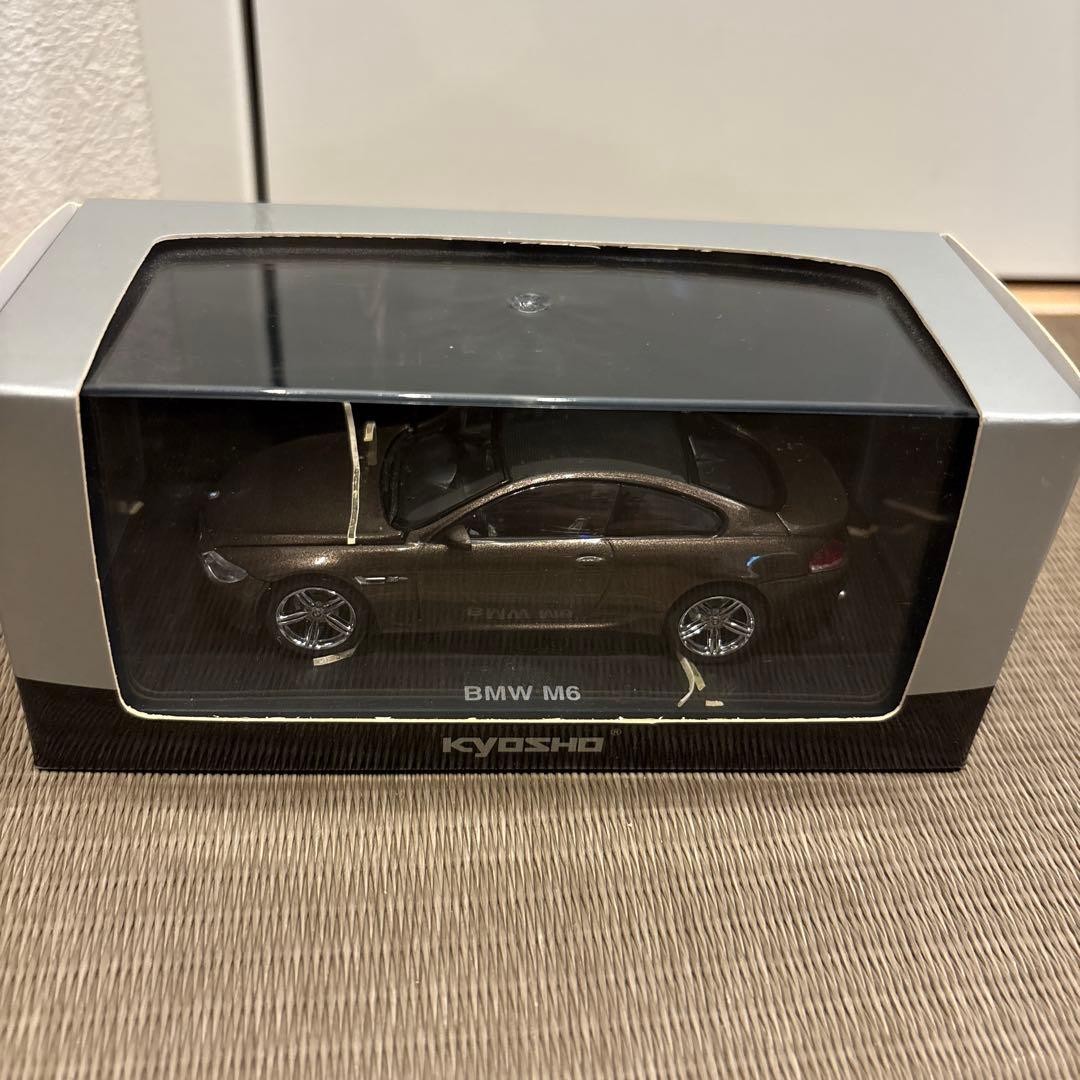 KYOSHO BMW M6 Bronze KYOSHO BMW M6 Bronze