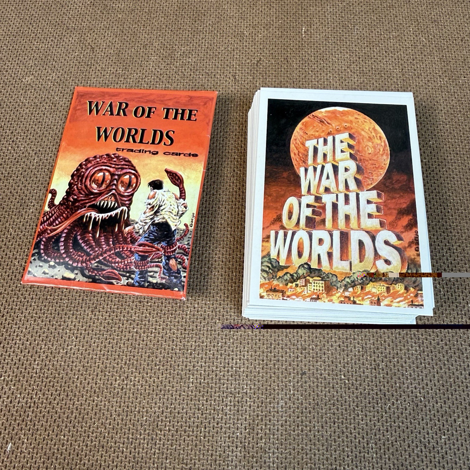 Vintage 2005 The War of The Worlds H.G. Wells Trading Card Set Rare Art Wrapper Vintage 2005 The War of The Worlds H.G. Wells Trading Card Set Rare Art Wrapper