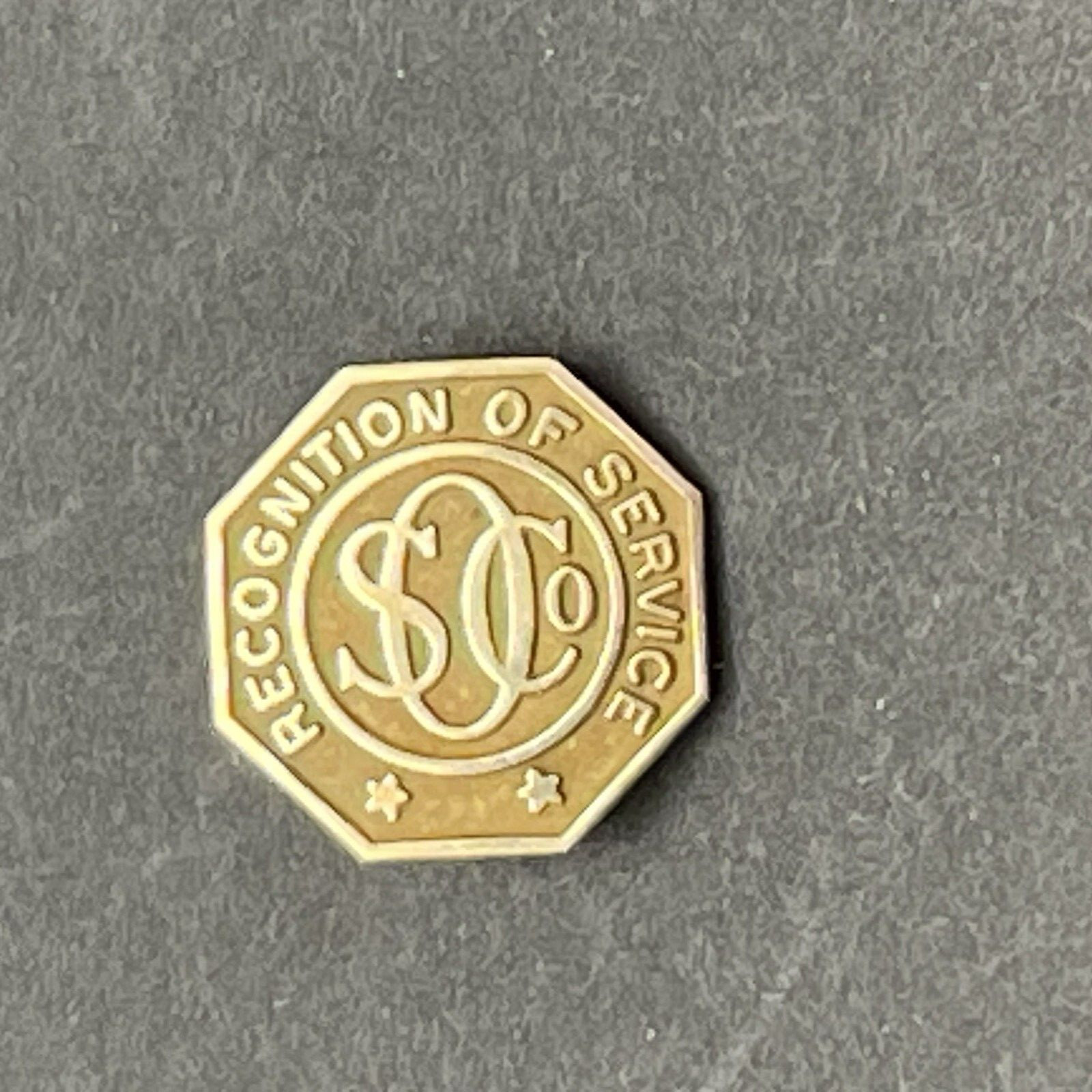 Estate 10K Solid Gold Amoco Standard Oil & Gas Co 1931 Employee Service Pin 1.6g Estate 10K Solid Gold Amoco Standard Oil & Gas Co 1931 Employee Service Pin 1.6g