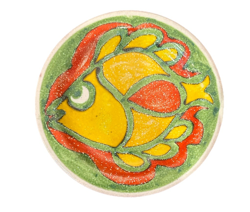 Vintage Desimone Retro Art Pottery 7.5” Fish Plate Italy New Label 8 Available Vintage Desimone Retro Art Pottery 7.5” Fish Plate Italy New Label 8 Available