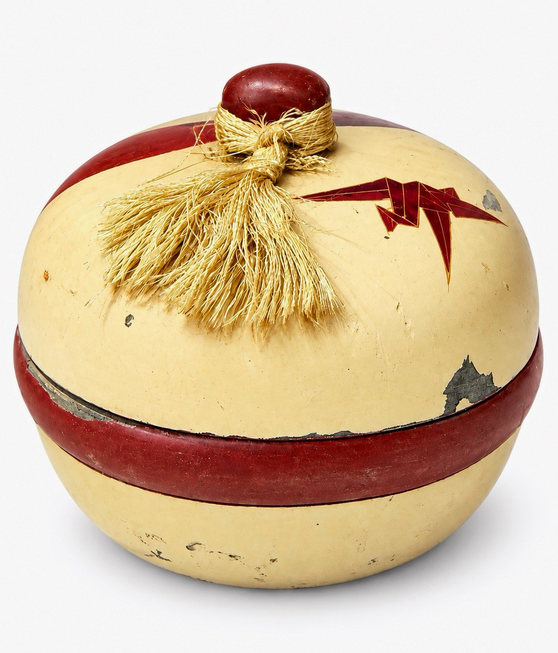 Vintage Japanese Maki-e Tassel Lacquerware Box Shochikubai Crane Motif Japan Vintage Japanese Maki-e Tassel Lacquerware Box Shochikubai Crane Motif Japan