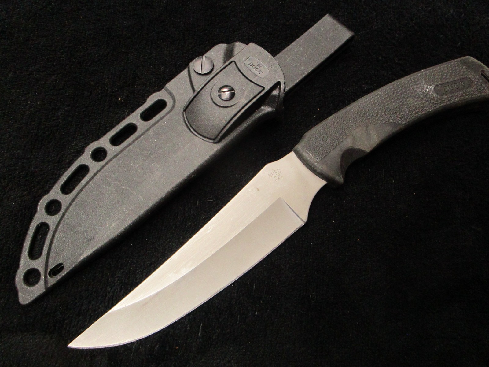 ORIGINAL VINTAGE USA DISCONTINIED BUCK 470 MENTOR KNIFE AND TACTICAL SHEATH