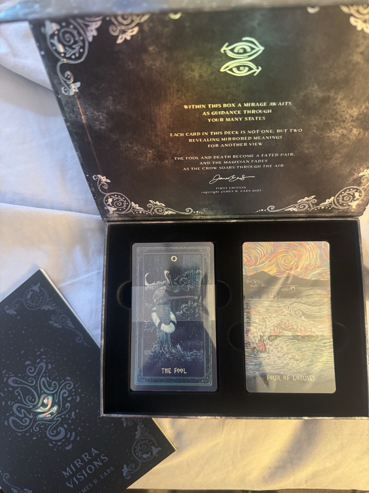 Mirra Visions 1st edition Tarot & Oracle Lenticular Card Set by James R.Eads Mirra Visions 1st edition Tarot & Oracle Lenticular Card Set by James R.Eads