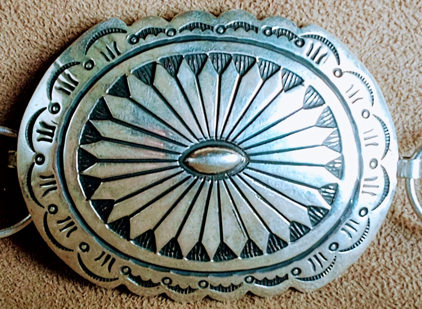 VINTAGE SIGNED AJB * NAVAJO NATIVE AMERICAN * HEFTY STERLING SILVER CONCHO BELT VINTAGE SIGNED AJB * NAVAJO NATIVE AMERICAN * HEFTY STERLING SILVER CONCHO BELT