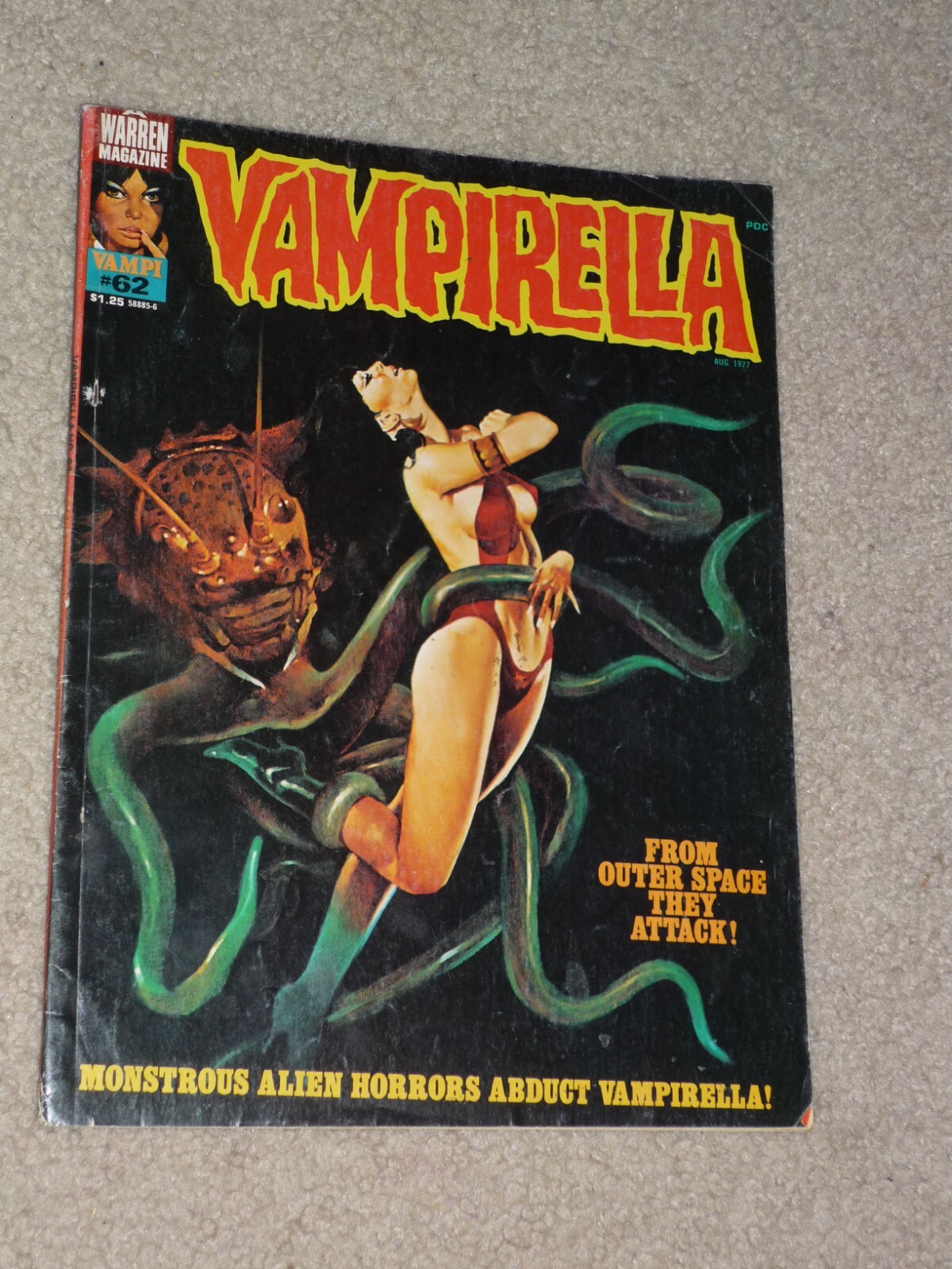 Vintage VAMPIRELLA #62, Aug 1977, A WARREN MAGAZINE Outer Space Aliens Tentacles Vintage VAMPIRELLA #62, Aug 1977, A WARREN MAGAZINE Outer Space Aliens Tentacles