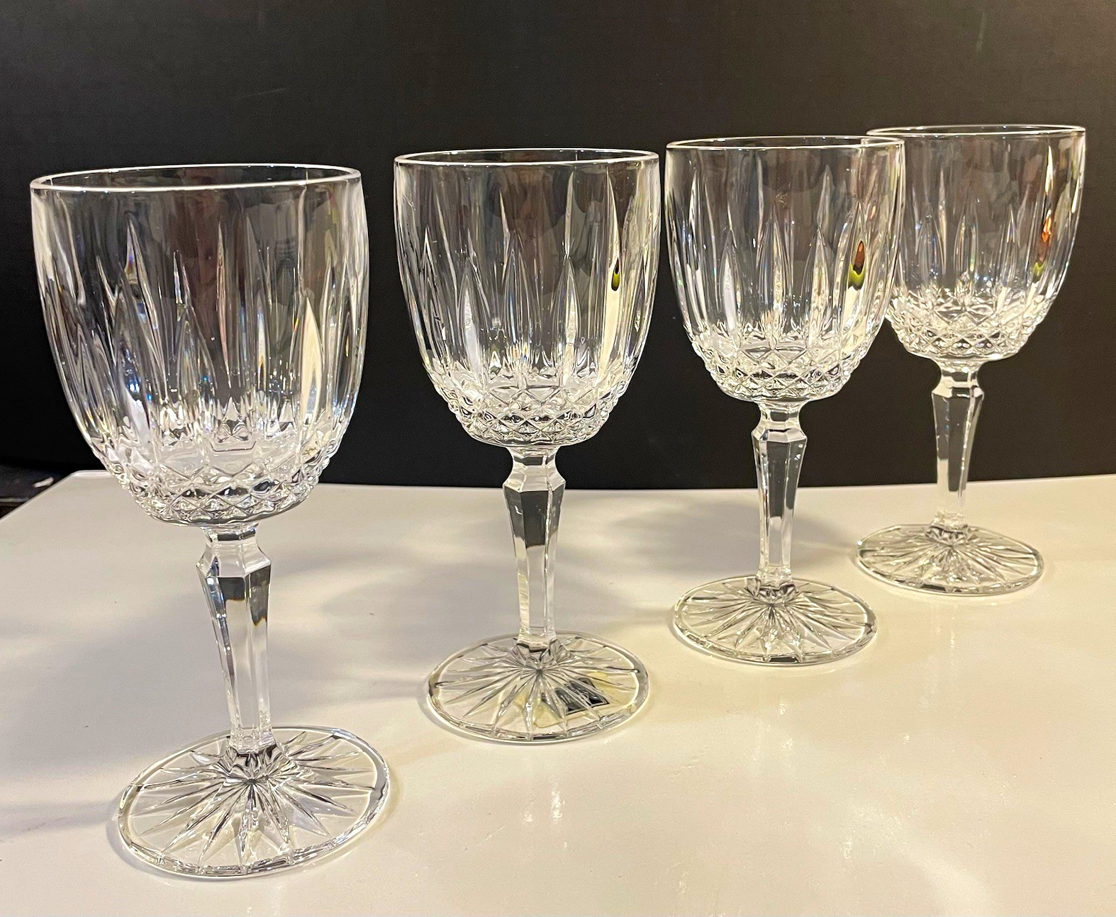 Mikasa Old Dublin Cut Crystal Stemmed Wine Glasses 10 oz Clear Set of 4 Mikasa Old Dublin Cut Crystal Stemmed Wine Glasses 10 oz Clear Set of 4