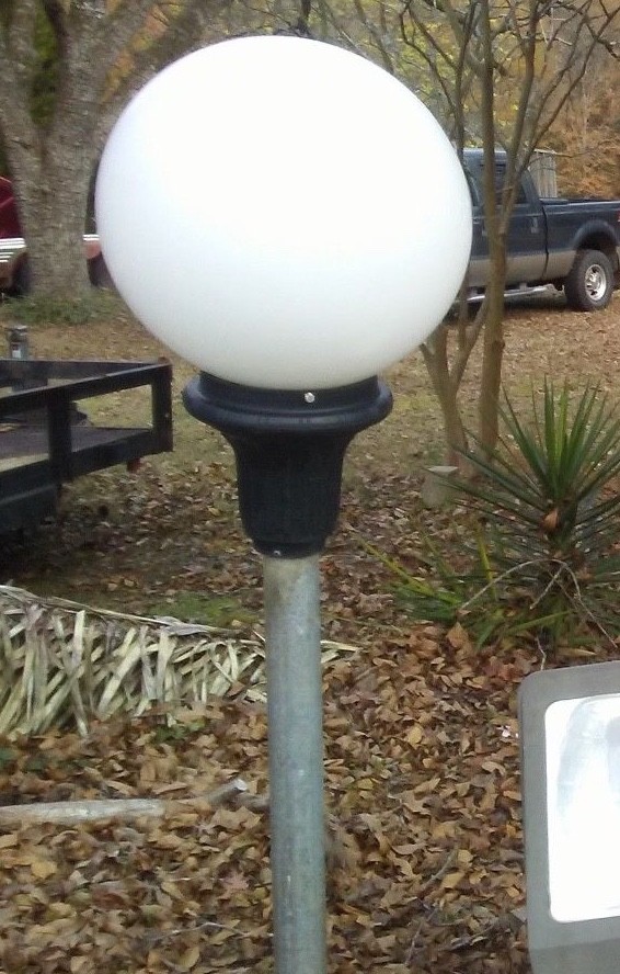 Single Vintage Large 30" Salvaged Brooklyn Street Lamp post light Single Vintage Large 30" Salvaged Brooklyn Street Lamp post light