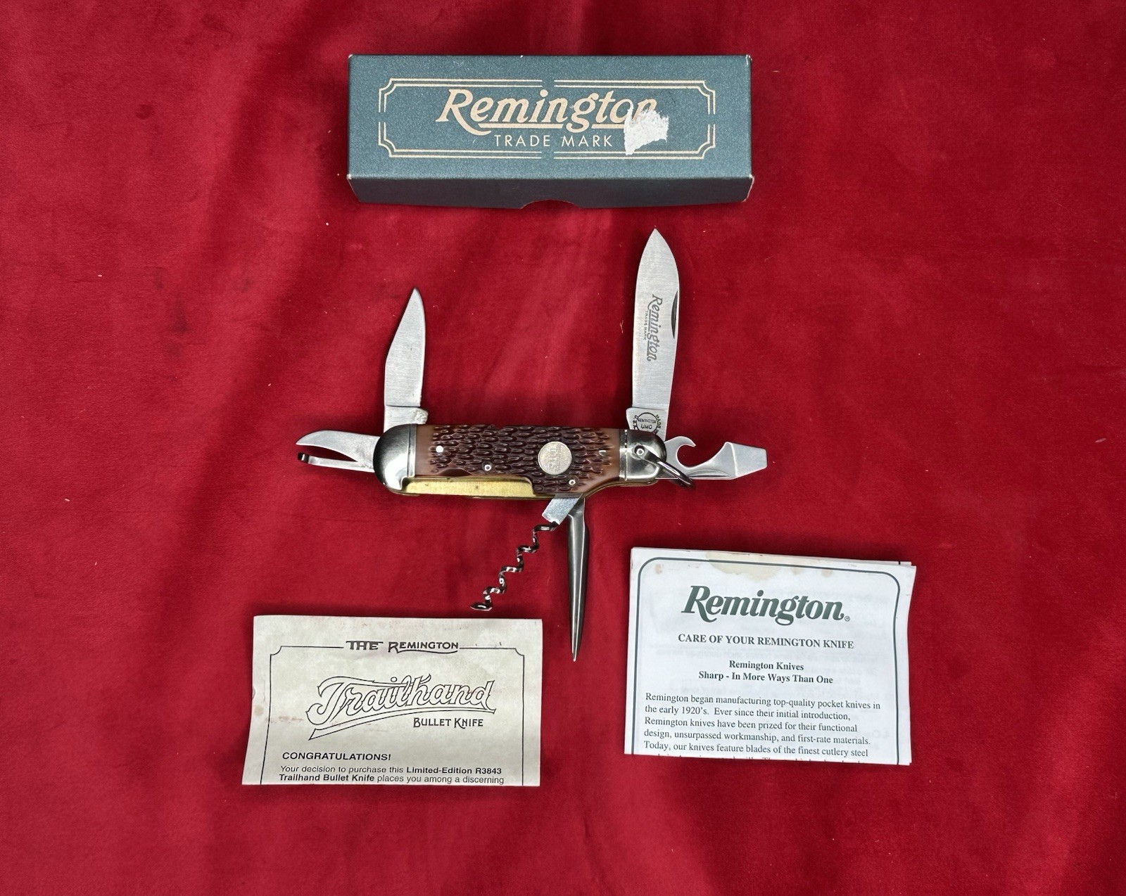 1996 Remington UMC Trailhand Bullet Pocket Knife Camping R3843 w/box & papers 1996 Remington UMC Trailhand Bullet Pocket Knife Camping R3843 w/box & papers