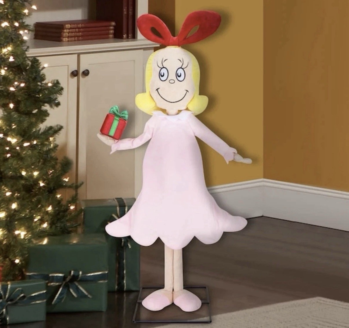 4ft Animated Cindy Lou Who Christmas Prop – Dr. Seuss Musical Animatronic, New
