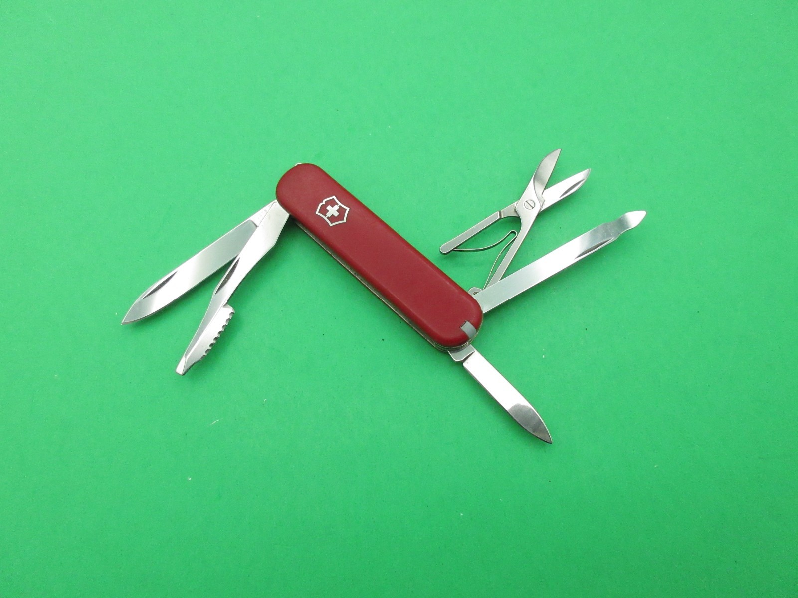 Victorinox Swiss Army Executive 74mm Red Folding Pocket Knife Multi Tool Read #3