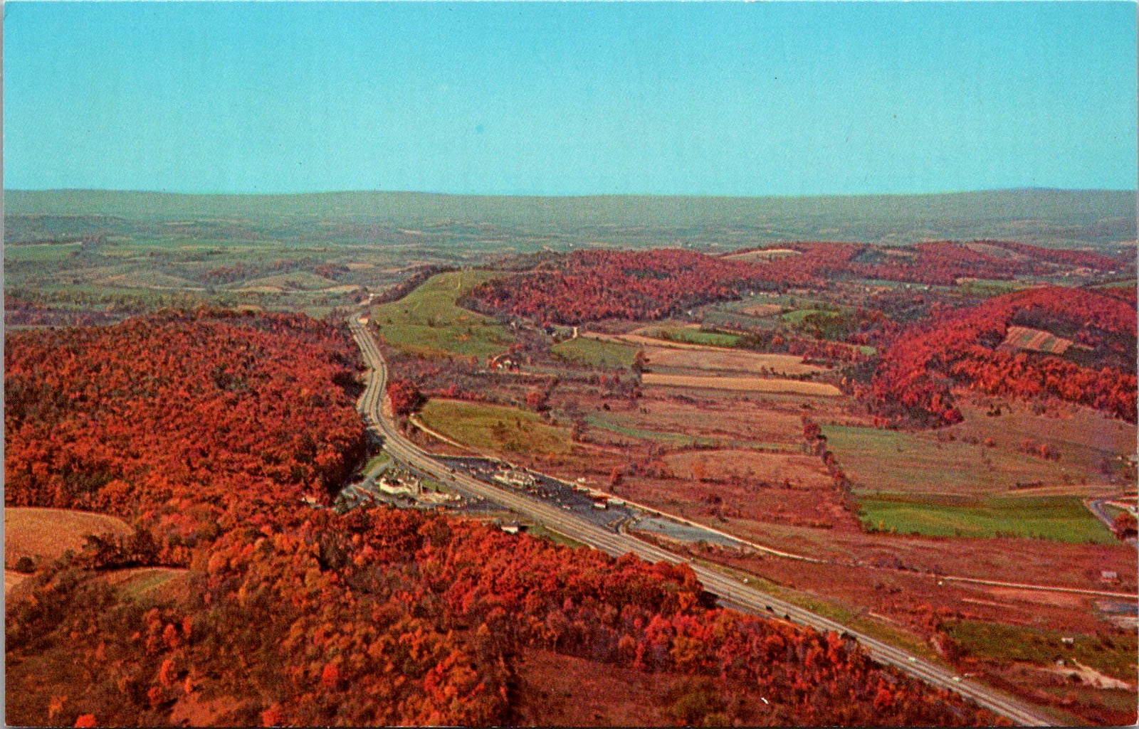 Midway Restaurant Service Station Bedford PA Turnpike Vtg Postcard 5P21-3