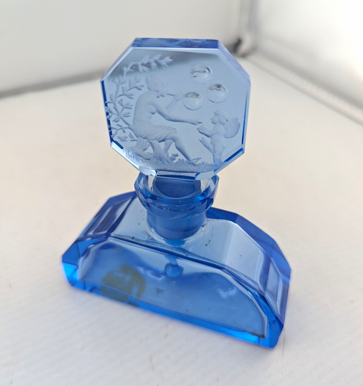 Vintage Heinrich Hoffman Art Deco Blue Glass Perfume Bottle Cupid & Bubbles Vintage Heinrich Hoffman Art Deco Blue Glass Perfume Bottle Cupid & Bubbles