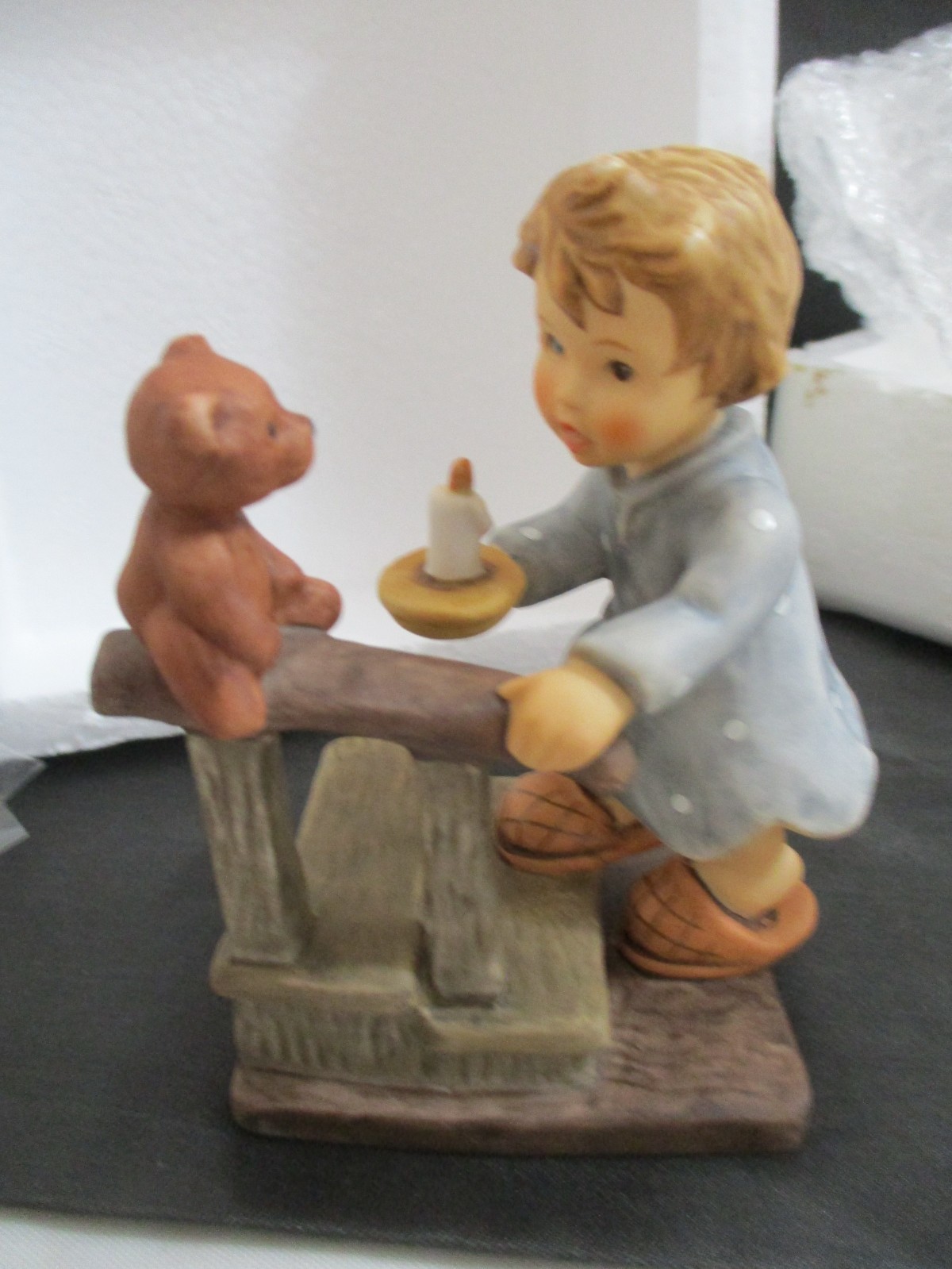 Studio Hummel m2005 Berta Goebel "Night Night Teddy" figure Studio Hummel m2005 Berta Goebel "Night Night Teddy" figure