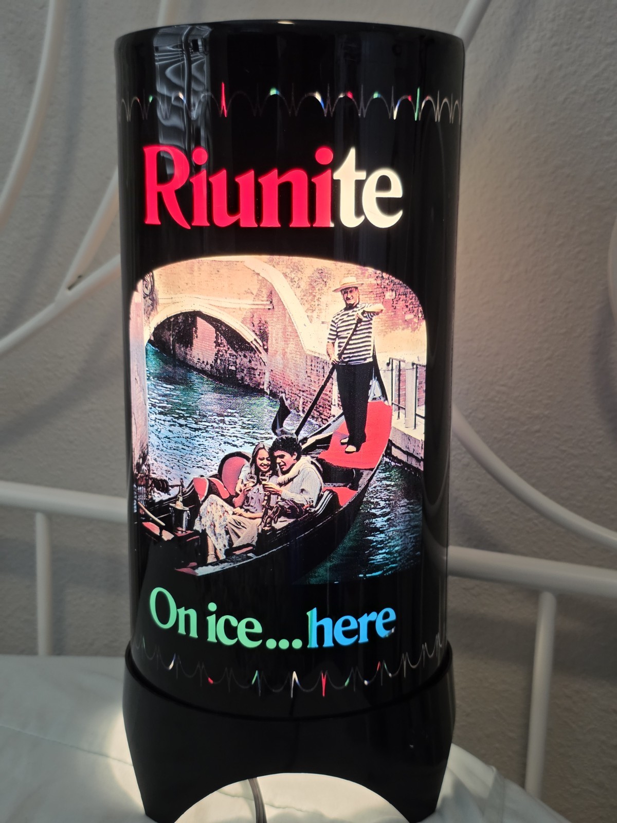 Vintage 1981 Riunite On Ice Motion Lamp Advertising Bar Light WORKS Rare Vintage 1981 Riunite On Ice Motion Lamp Advertising Bar Light WORKS Rare