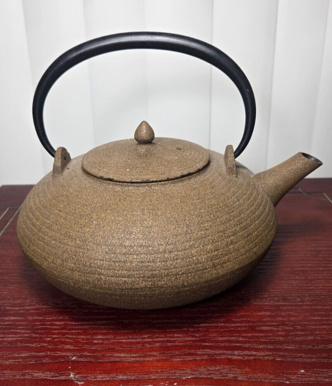 Wazuqu Fuku Cast Iron Teapot Sandy Texture Japanese Vintage Excellent Condition