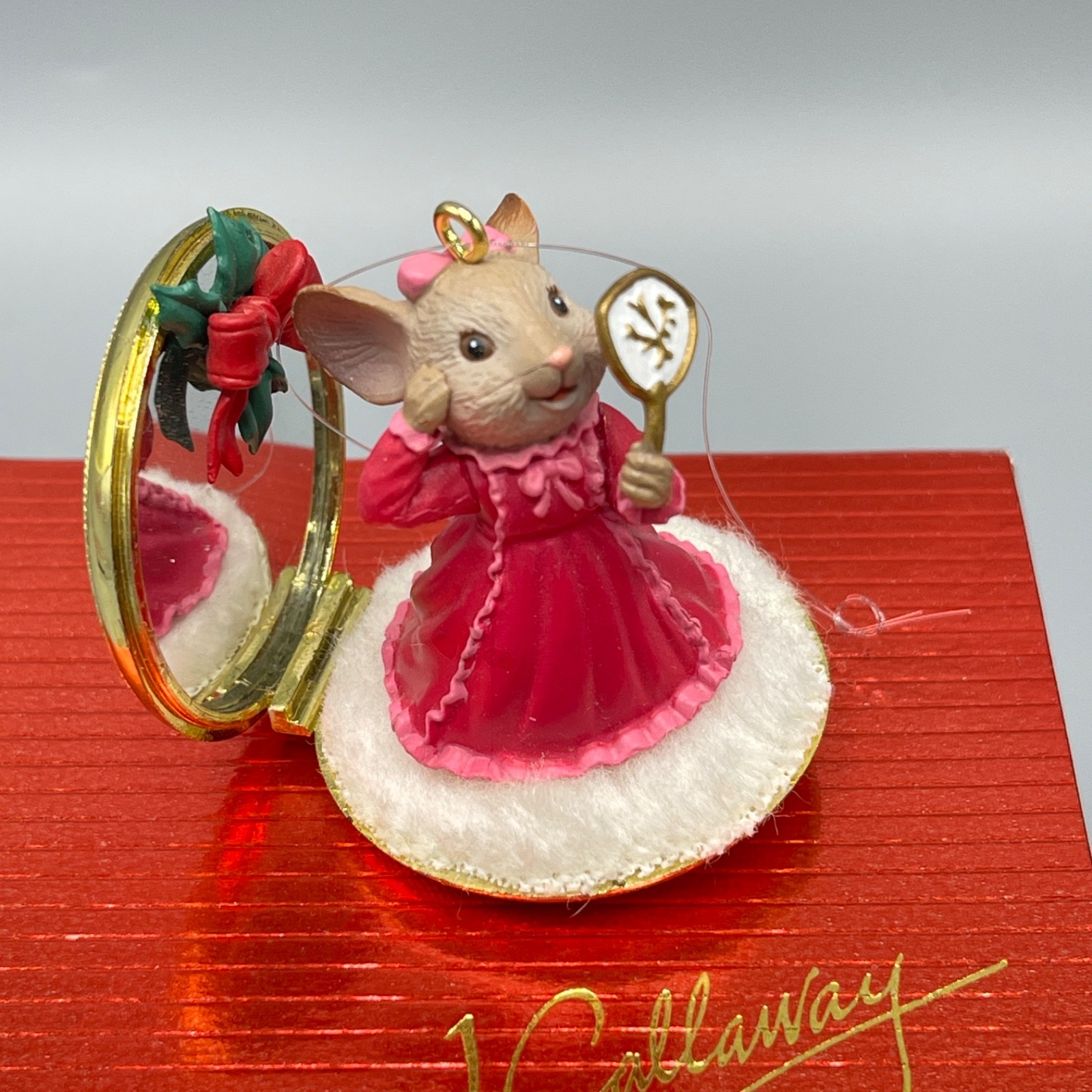 Vtg Enesco Ornament 1989 "I Feel Pretty" Miss Merry Mouse NEW Vtg Enesco Ornament 1989 "I Feel Pretty" Miss Merry Mouse NEW