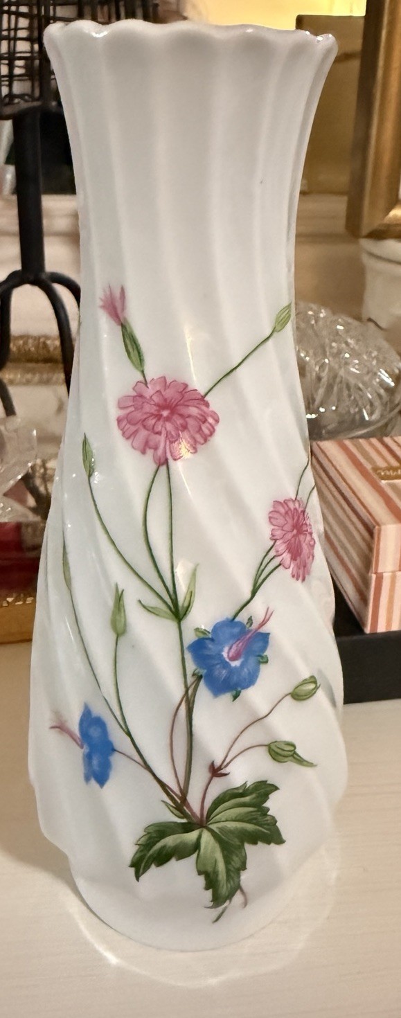 Haviland Limoges Florence Bud Vase France Botanical Floral Vintage Haviland Limoges Florence Bud Vase France Botanical Floral Vintage