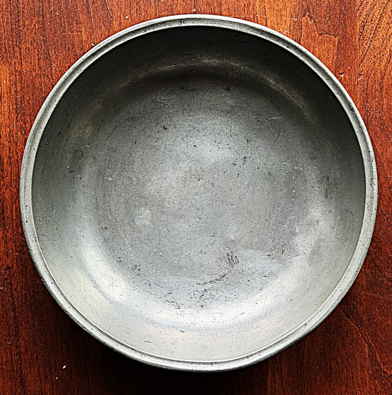 Nice Antique American Pewter 6 1/4" Pint Basin, New England, late 1700s Nice Antique American Pewter 6 1/4" Pint Basin, New England, late 1700s