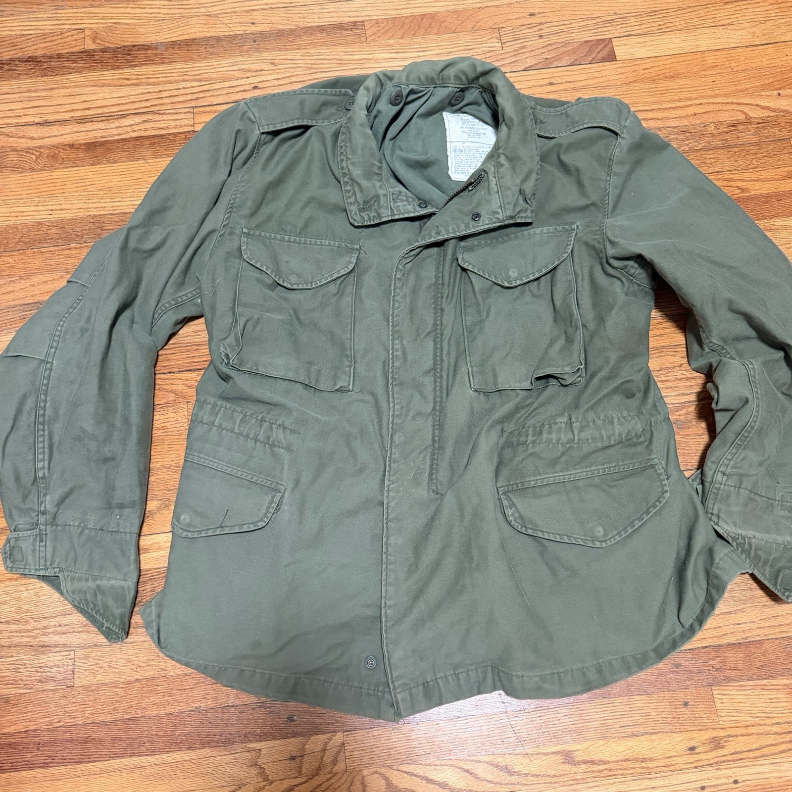 Vintage US Army M-65 Field Jacket OG-107 Military Large Reg Green Cold Weather Vintage US Army M-65 Field Jacket OG-107 Military Large Reg Green Cold Weather