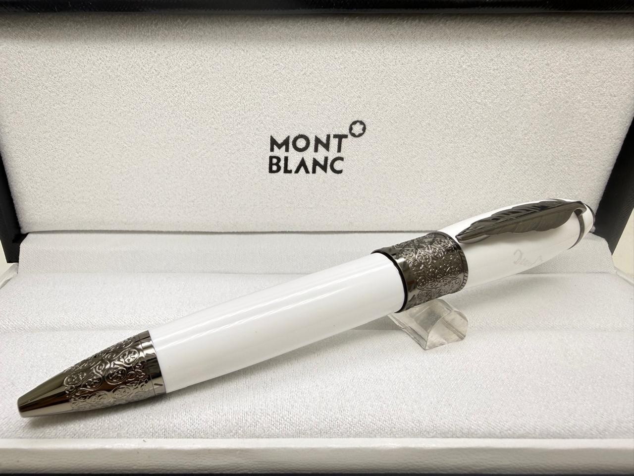 Premium Montblanc Writers Edition Daniel Defoe Ballpoint Pen With Box Premium Montblanc Writers Edition Daniel Defoe Ballpoint Pen With Box