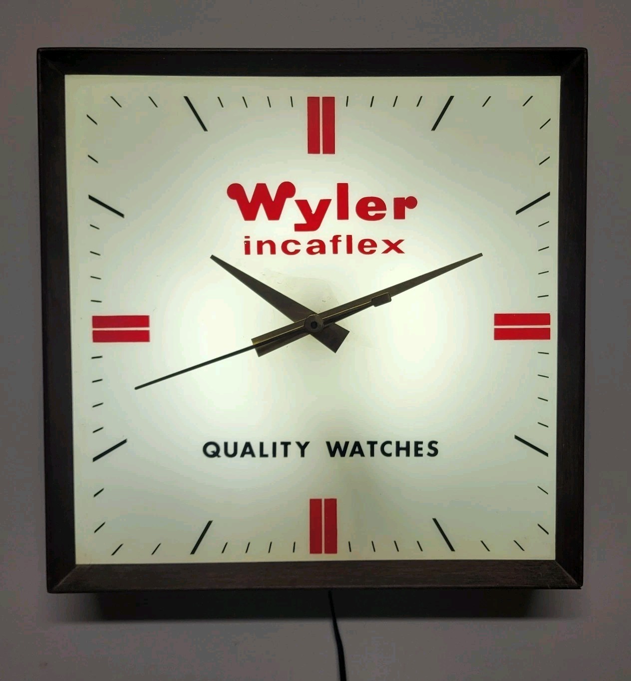 Vtg Wyler Incaflex Watches Advertising 15" X 15" Wall Clock Lights Up (Works)