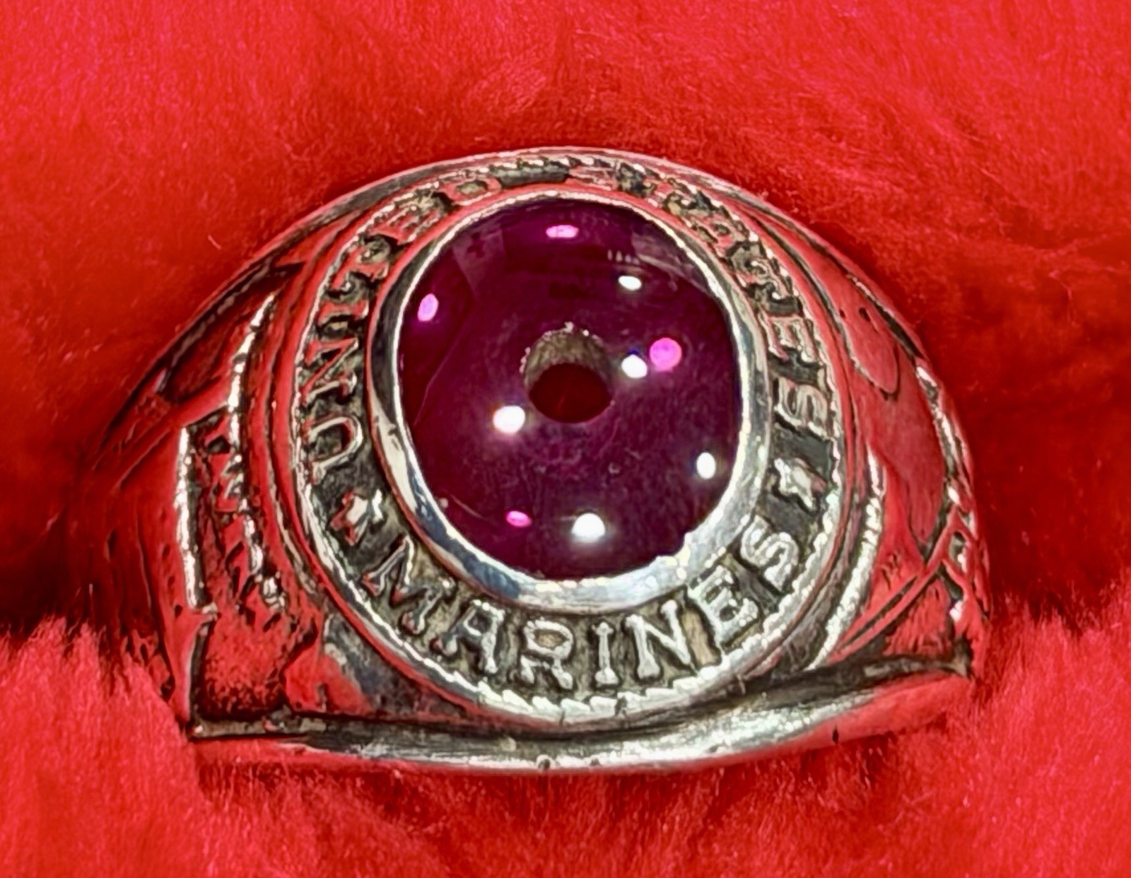 Vintage US Marines Sterling Silver Ring Red Stone 8g USMC Military As Is Vintage US Marines Sterling Silver Ring Red Stone 8g USMC Military As Is