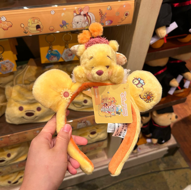 Genuine HK Disney 2026 Bee Shaped Winnie the Pooh Ears Plush Headband Gift New