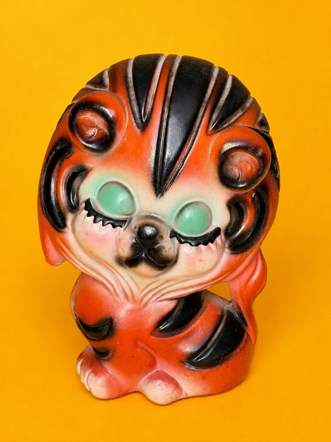 đŻ CUTE Vtg 1960s LEGO Japan Chalkware Eyelash Tiger Cat Coin Bank Psychedelic đŻ CUTE Vtg 1960s LEGO Japan Chalkware Eyelash Tiger Cat Coin Bank Psychedelic