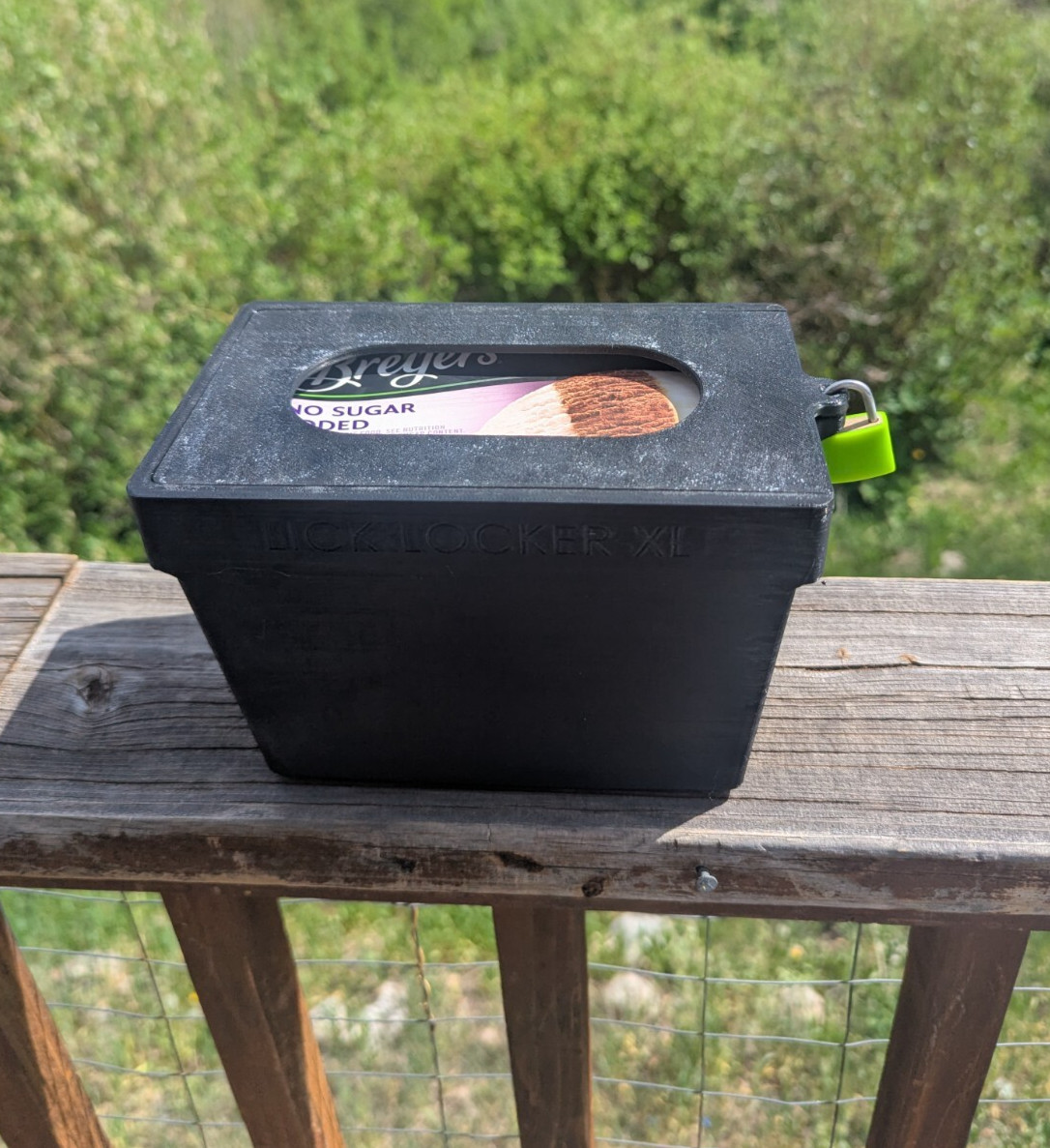 THE LICK LOCKER XL Ice Cream Pint Safe – Anti-Theft Locking Lid w/ Padlock Keys THE LICK LOCKER XL Ice Cream Pint Safe – Anti-Theft Locking Lid w/ Padlock Keys