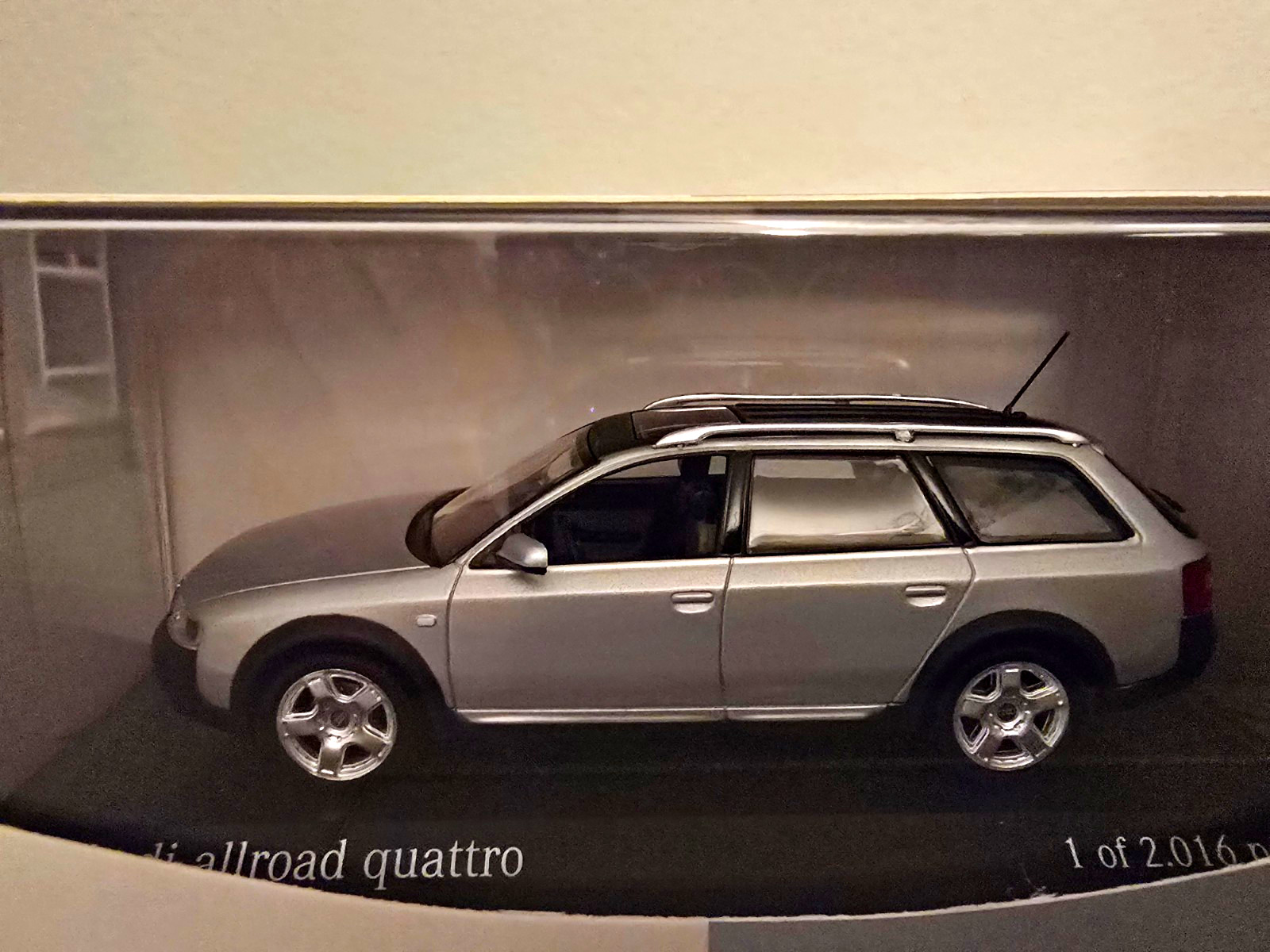 MINICHAMPS 1:43 Audi A6 C5 Allroad Quattro Silver 1 of 2.016 pcs