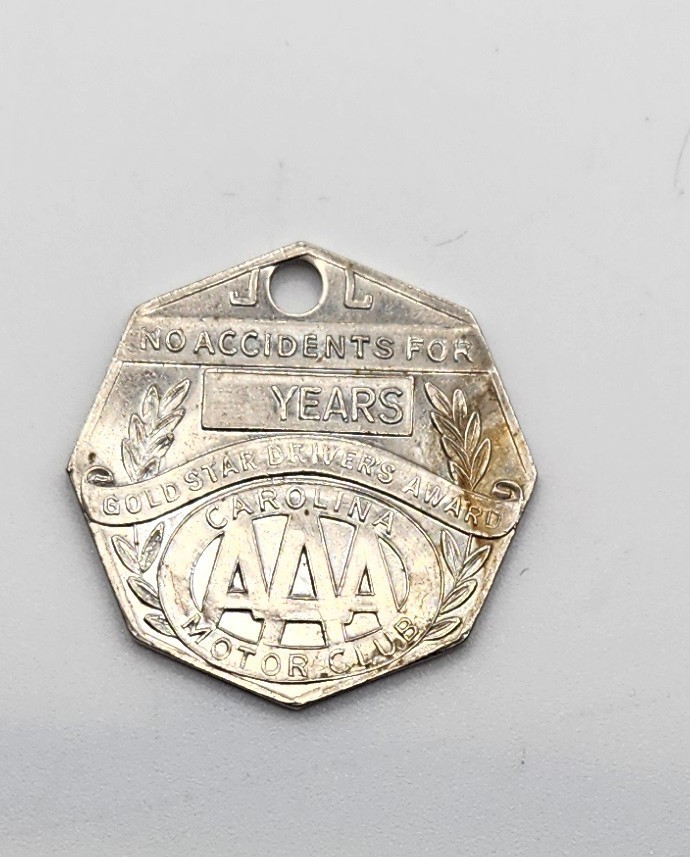 Vintage AAA North Carolina Motor Club No Accident Gold Star Award Keychain Tag Vintage AAA North Carolina Motor Club No Accident Gold Star Award Keychain Tag