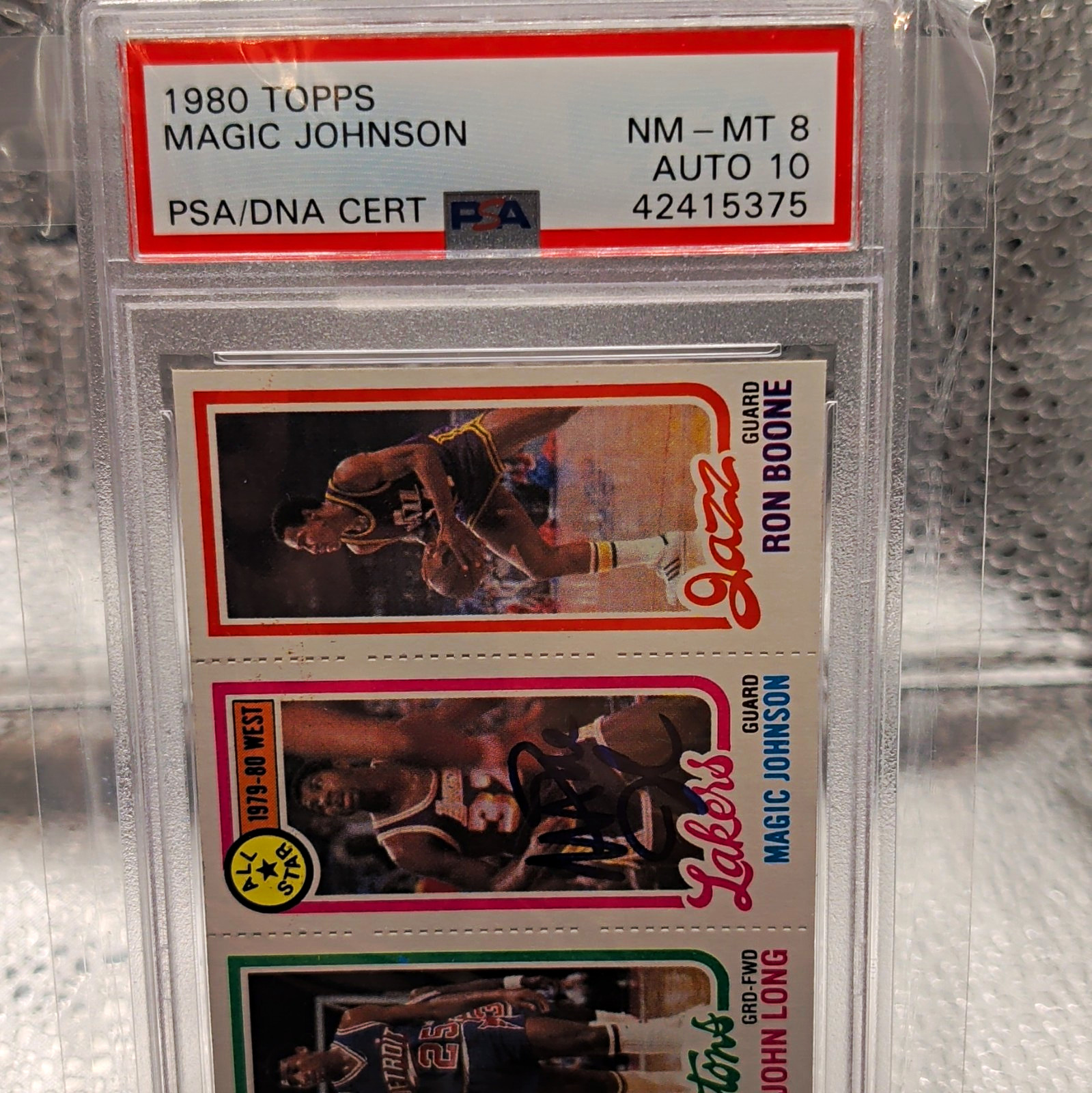 Topps 1980 Topps Magic Johnson Hard Signed Auto PSA/DNA 42415375 NM-MT 8 Topps 1980 Topps Magic Johnson Hard Signed Auto PSA/DNA 42415375 NM-MT 8