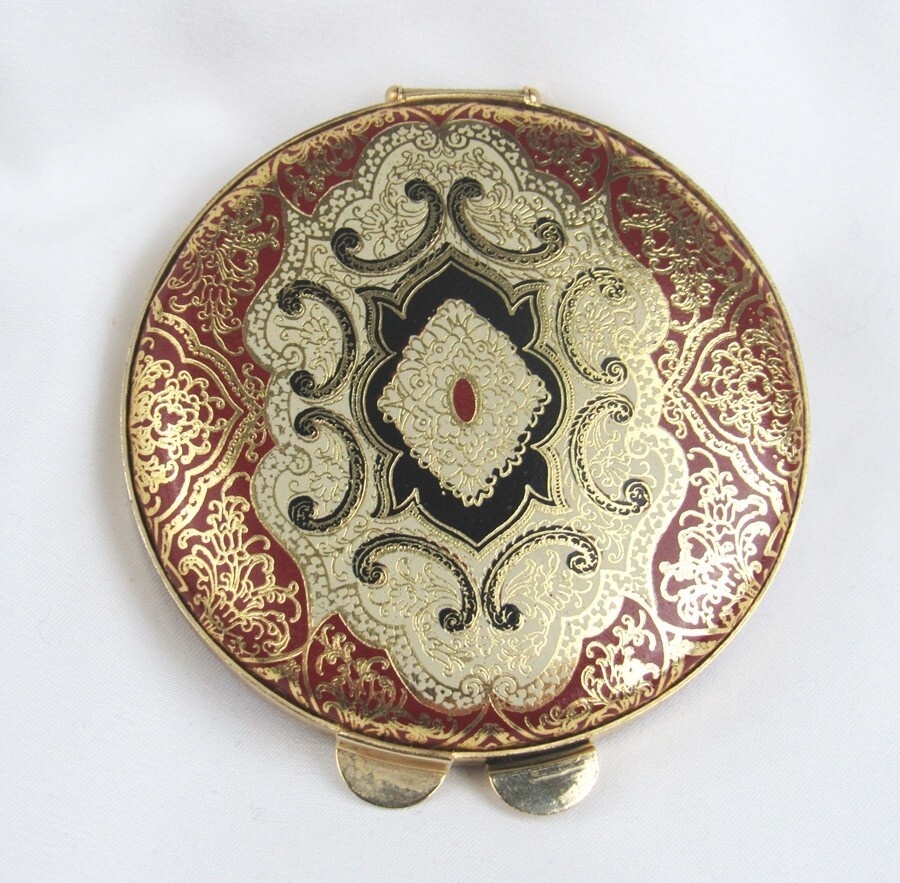 Vintage Brevettata Embossed Red Gold Cream Black Leather 3" Make-Up Compact Vintage Brevettata Embossed Red Gold Cream Black Leather 3" Make-Up Compact