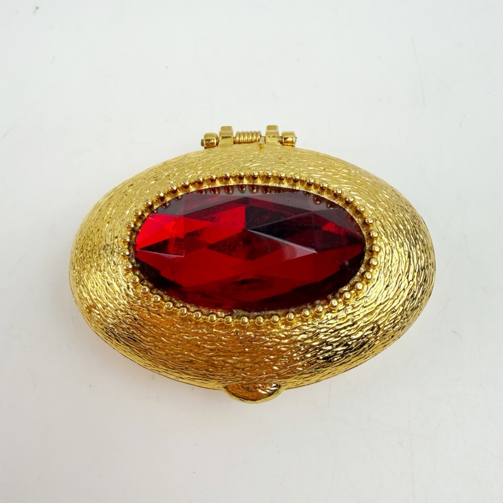Vtg Helena Rubinstein Heaven Sent Solid Perfume Compact Gold Tone Red 70s Vanity Vtg Helena Rubinstein Heaven Sent Solid Perfume Compact Gold Tone Red 70s Vanity