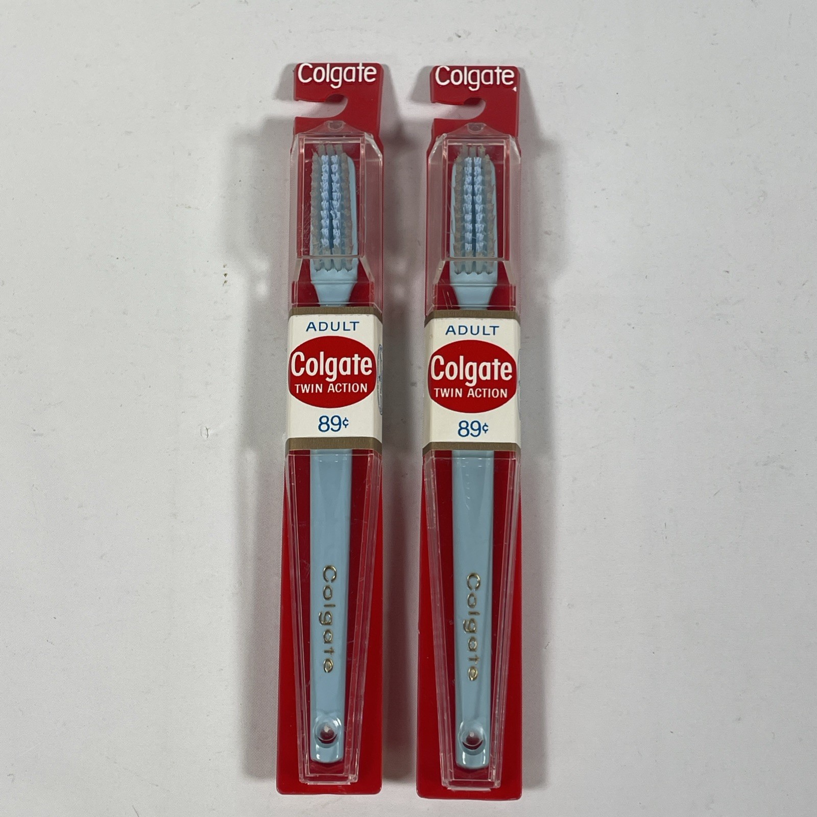 Vintage 1960s Colgate Twin Action Deluxe Toothbrush NOS USA 89 Cent LOT OF 2 Vintage 1960s Colgate Twin Action Deluxe Toothbrush NOS USA 89 Cent LOT OF 2