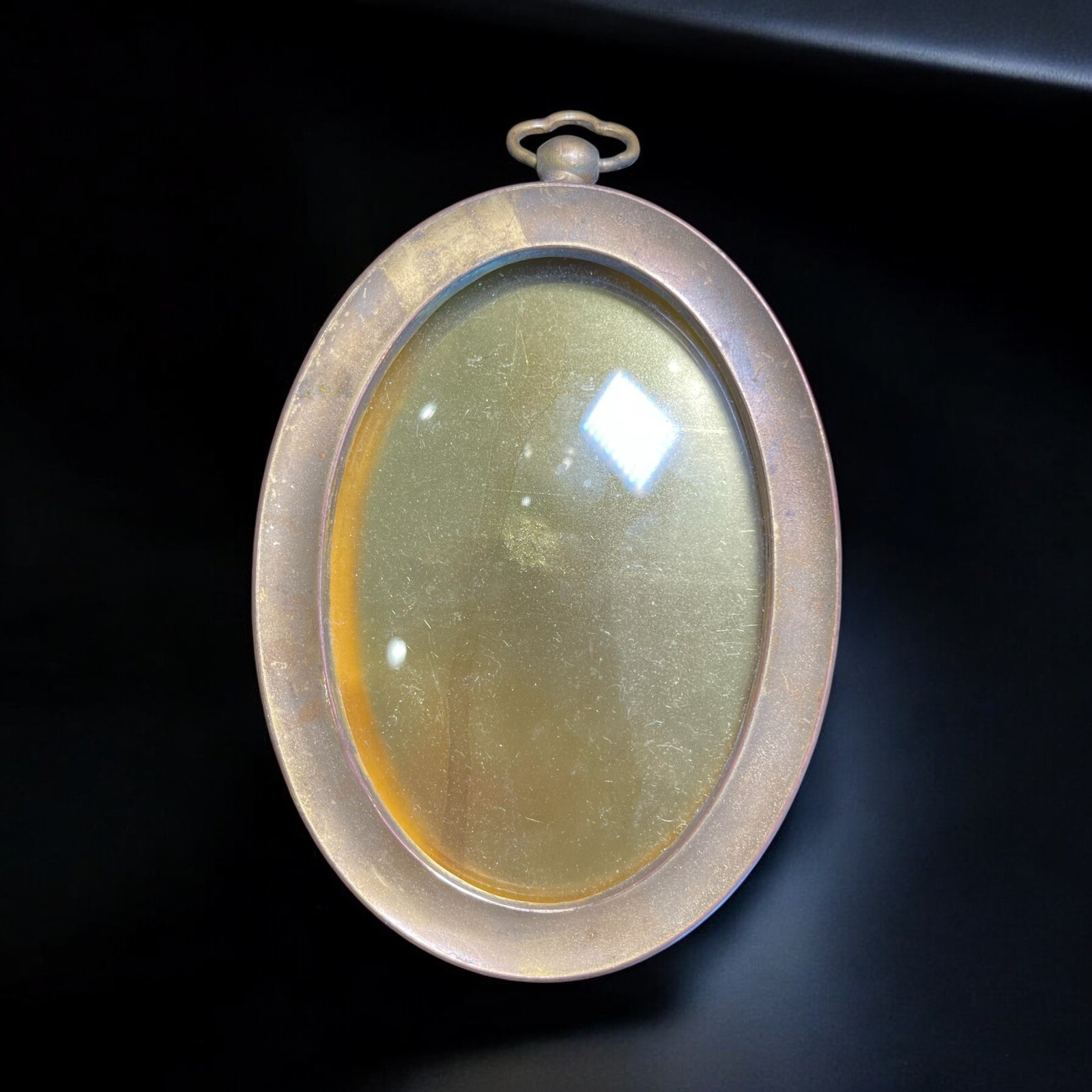 Antique Kronheimer & Oldenbusch K & O Co. Oval Brass Picture Frame Convex Glass Antique Kronheimer & Oldenbusch K & O Co. Oval Brass Picture Frame Convex Glass